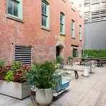 Mint House At The Divine Lorraine Hotel - Philadelphia